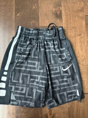 Small Nike Athletic Basketball Shorts